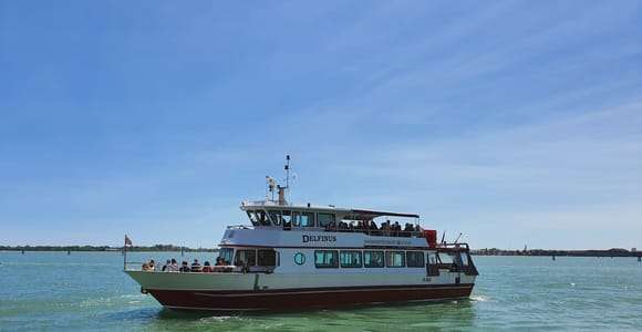 Venecia: Tour en barco panorámico de Murano y Burano con soplado de vidrio