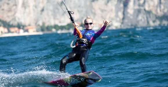 Brenzone sul Garda : cours de kitesurf pour débutants avec un expert