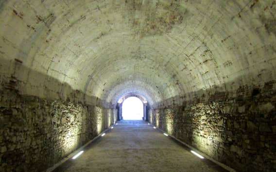 Lucca: tour a piedi delle mura rinascimentali