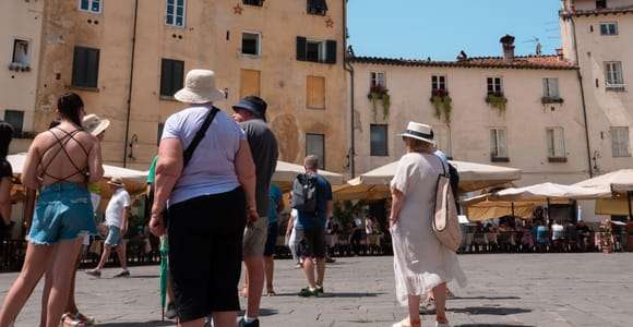 Depuis le port de croisière de Livourne : transfert en bus vers Pise et Lucques