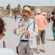 Tour de Pompeya con arqueólogo en grupo reducido