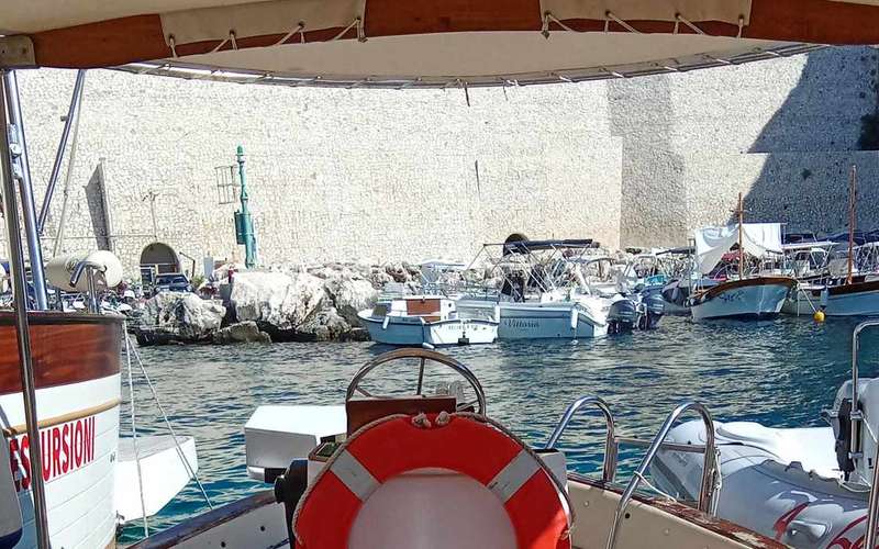 Boat tour from Castro marina with a snorkeling stop at Porto Miggiano