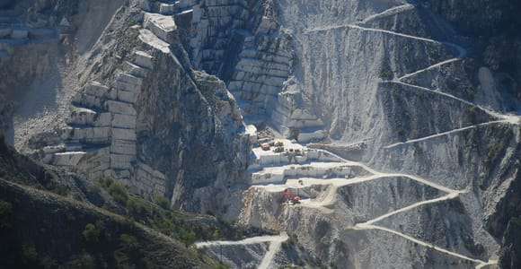 Ab Carrara: Marmorbrüche Jeep-Tour mit Lardo-Verkostung