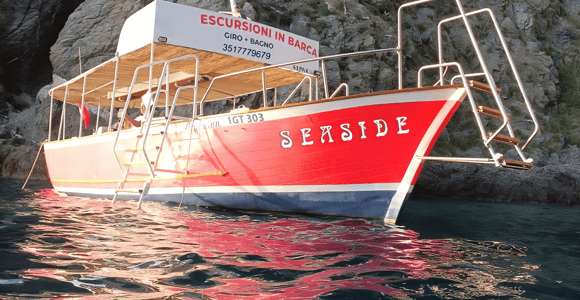 Scilla Tour Costa Viola in barca 2 ore con snorkeling