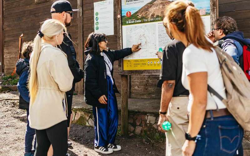 Neapol: Pompeje a Vesuv s obědem a ochutnávkou vín