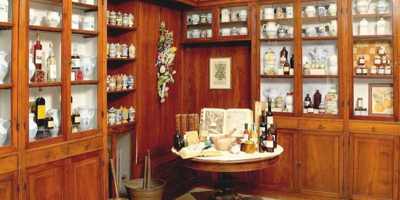 Antica Farmacia Erboristica dei Frati Carmelitani Scalzi