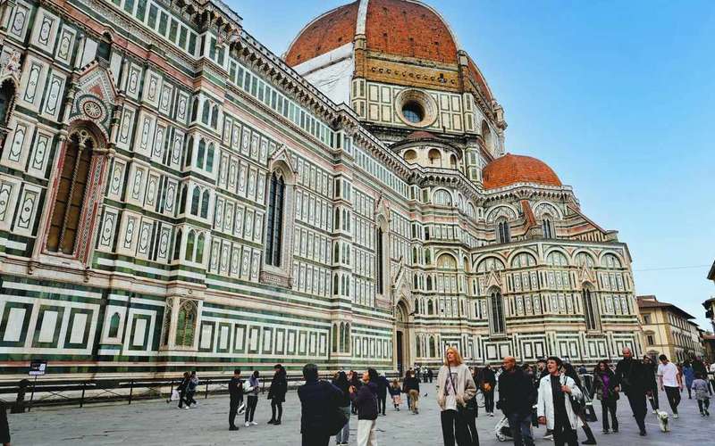 Brunelleschi-kupola megmászása a teljes dómkomplexum-bérlettel