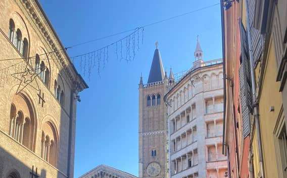 Tour a piedi del centro storico di Parma con guida locale