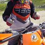 Oltrepò : location de motos d'enduro et guide pour des circuits hors route