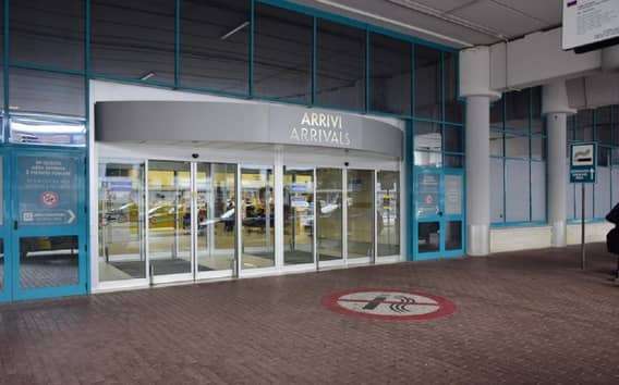 Privétransfer van luchthaven Bari naar Matera