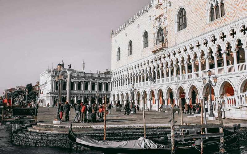 Venedig: Dogenpalast, Seufzerbrücke, Gefängnisse, Correr & Audioguides