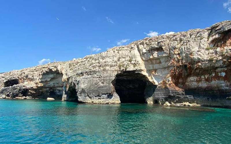 Santa Maria di Leuca: 3-stündige Bootsfahrt mit Aperitif und Badepausen