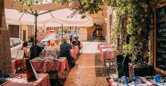 Verona: Tour gastronômico com degustação de vinhos Amarone