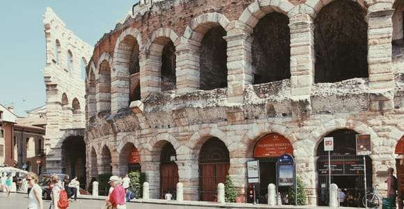 From Lake Garda: Verona Full-Day Tour
