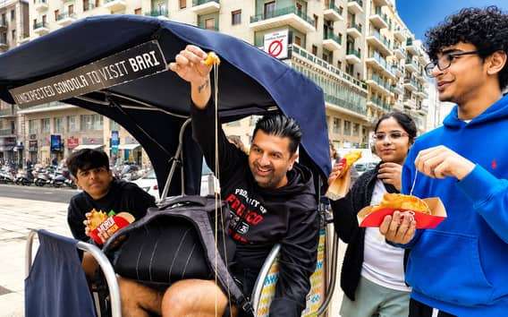 Bari: Rikscha Street Food Tour
