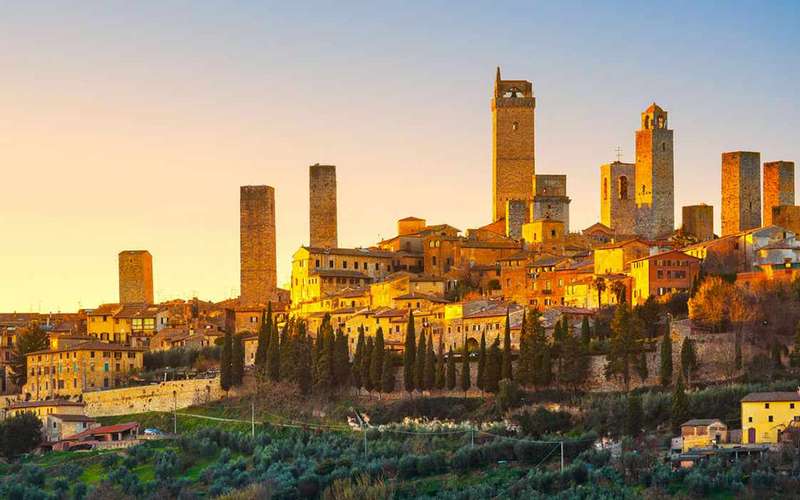 Firenze: egynapos kirándulás San Gimignanóba és Sienába szabad programmal