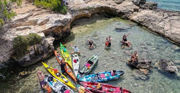 Kayak day trip in Porto Selvaggio, among caves and springs