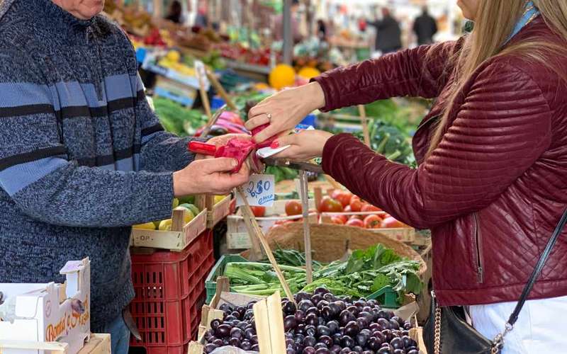 Palermo: All-Inclusive Original Street Food & Market Tour