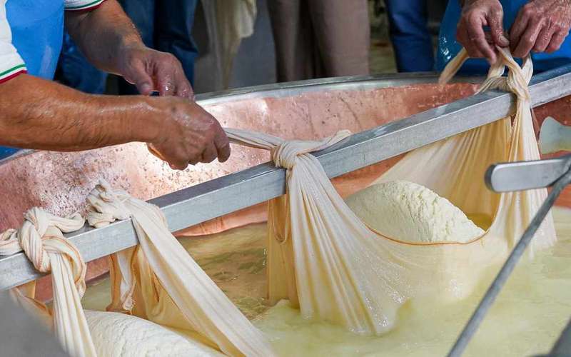 Parmigiano és Prosciutto túra Milánóból vagy Parmából