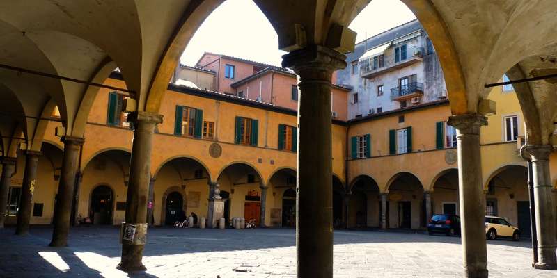 Piazza delle Vettovaglie