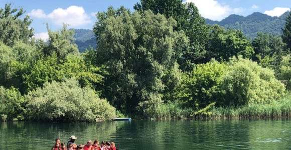 Spaß für die Familie: Soft Rafting auf dem Adda Fluss