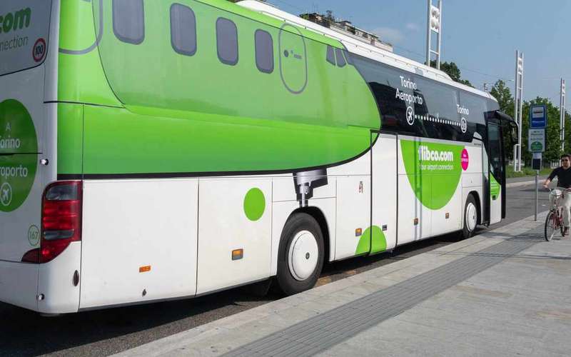 Torinói repülőtér: buszos transzfer Torinóba és vissza