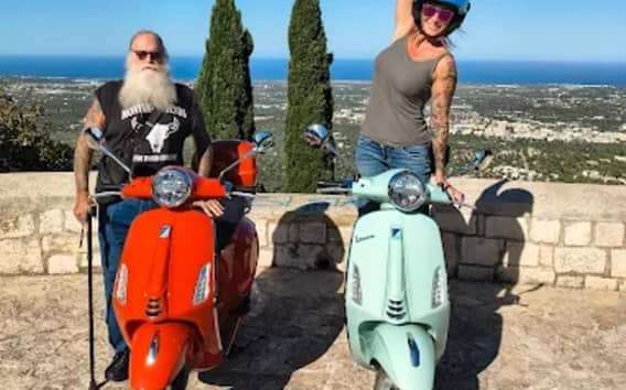 Apulien Vespa Tour: Besuche Polignano a Mare, Conversano und Monopoli