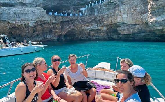 Schnellboot-Tour Polignano a Mare, privat oder in der Gruppe