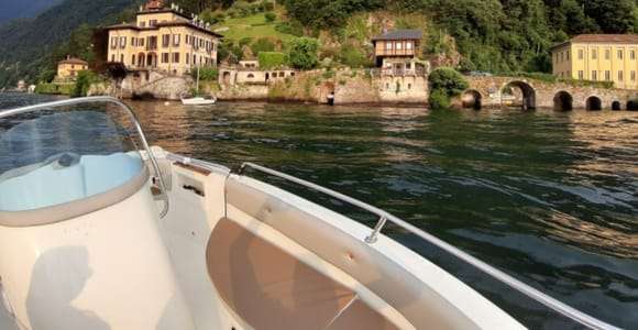 Lago di Como: Noleggio barca di 3 ore
