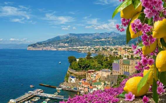Tour de Sorrento, Positano y Amalfi desde Nápoles en un día