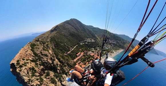 Palermo: vuelo en parapente con instructor foto y video