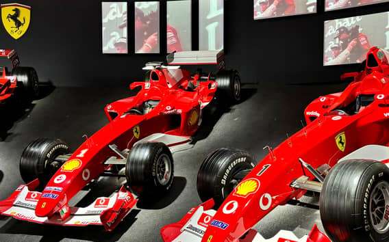 Motor Valley Tour Modena: Ferrari, Lamborghini, Food