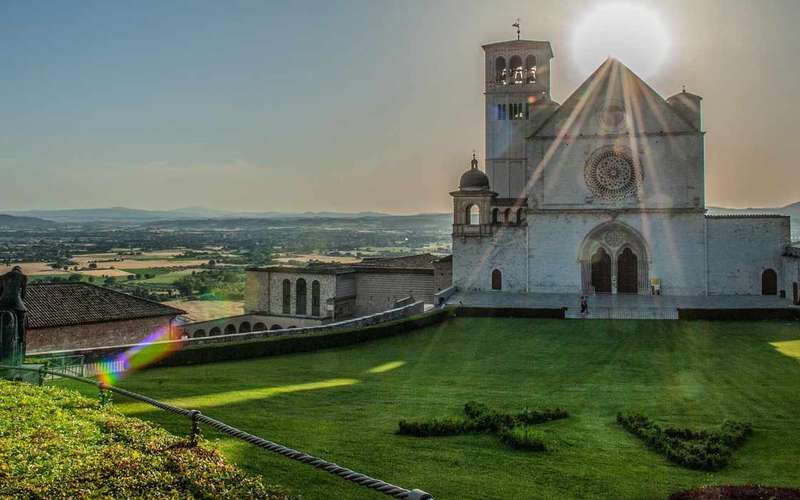 Assisi: 3 órás magántúra a Szent Ferenc-bazilikával