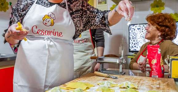 Cours de cuisine : authentiques raviolis à la bourrache à Crémone
