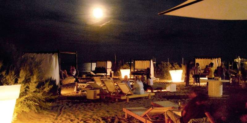 Aurora Beach Club