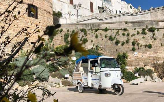 Tour en Ape Calessino por Ostuni, la Ciudad Blanca