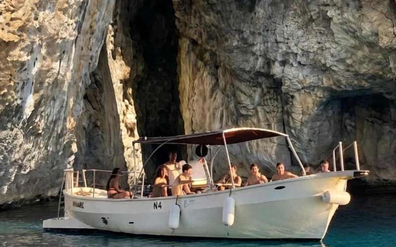 Santa Maria di Leuca: tour alle grotte di tre ore