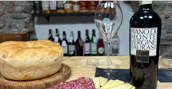Degustazione di vini con abbinamento di cibi sul Lago di Como