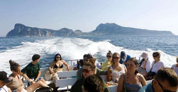 Sorrento: Wycieczka statkiem po wybrzeżu i Capri z opcją Błękitnej Groty