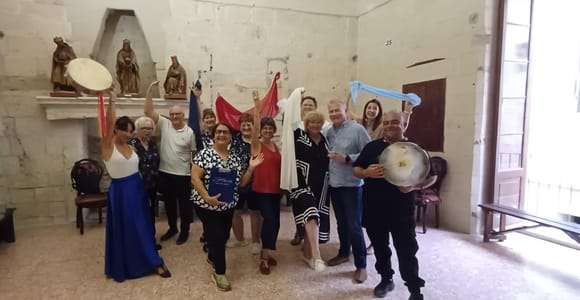 CATA DE VINOS Y DANZA TRADICIONAL