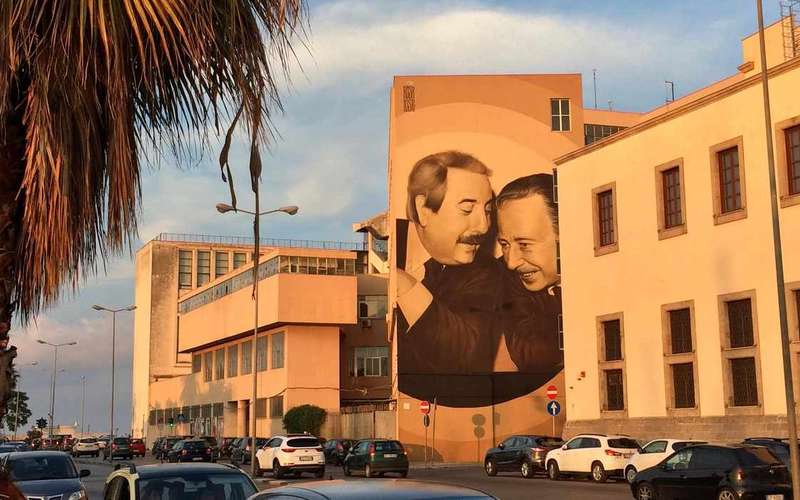Maffiaellenes sétatúra Palermóban: Falcone és Borsellino