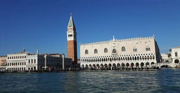 From Lake Garda: Venice LIGHT Day Trip