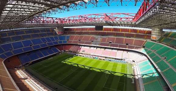 Milan: San Siro Stadium and Museum Self-Guided Tour