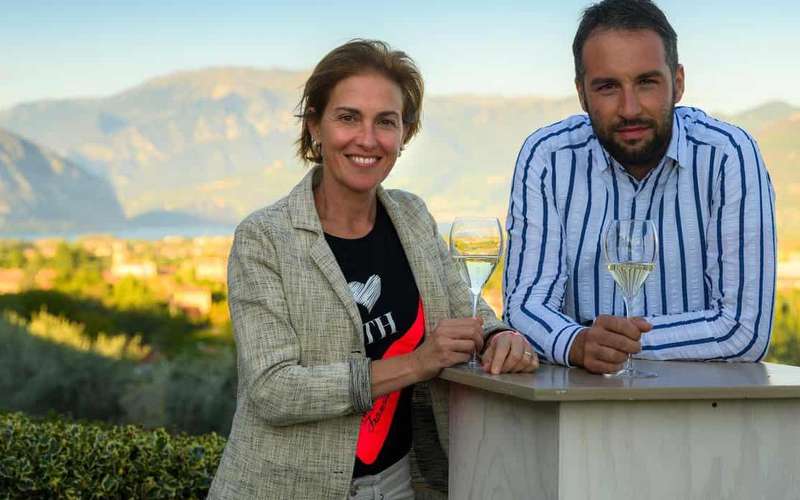 Franciacorta borászati túra a Ferghettinában, borkóstolóval