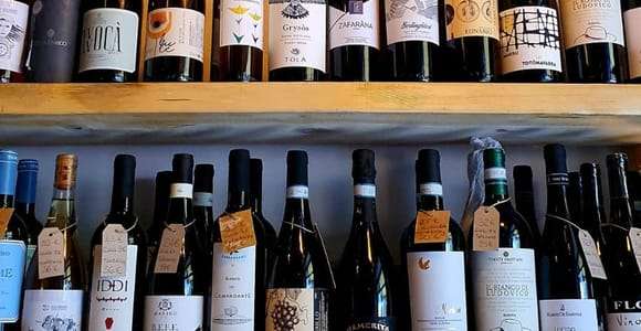 Palermo: Cata de vinos con tapas sicilianas