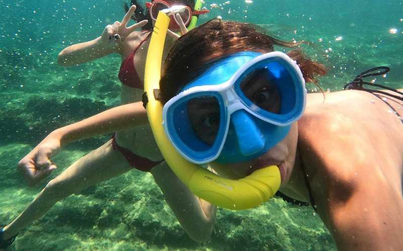 Brindisi: Snorkelezés hajóról