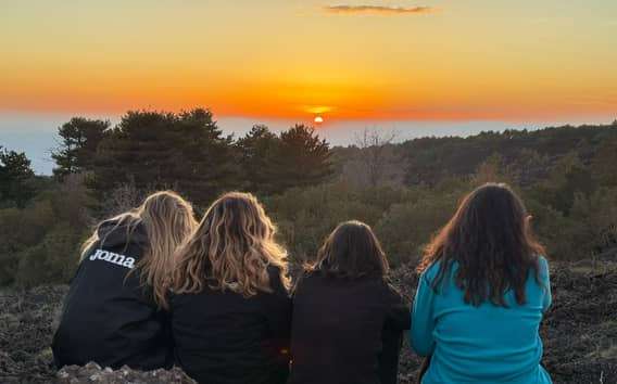 Ätna Sonnenuntergang Tour mit Lavahöhle und Verkostung
