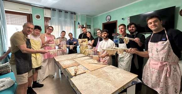 Authentique cours de bolognaise avec fabrication de tagliatelles et de tortellini
