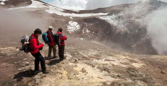 Etna: Půldenní prohlídka s průvodcem a turistika