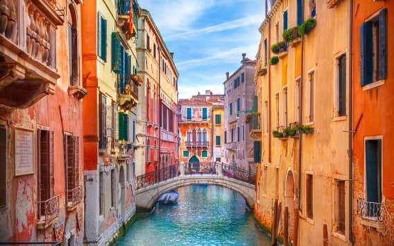 Venedig Tour ab Hafen Ravenna mit Wassertaxi und Gondel